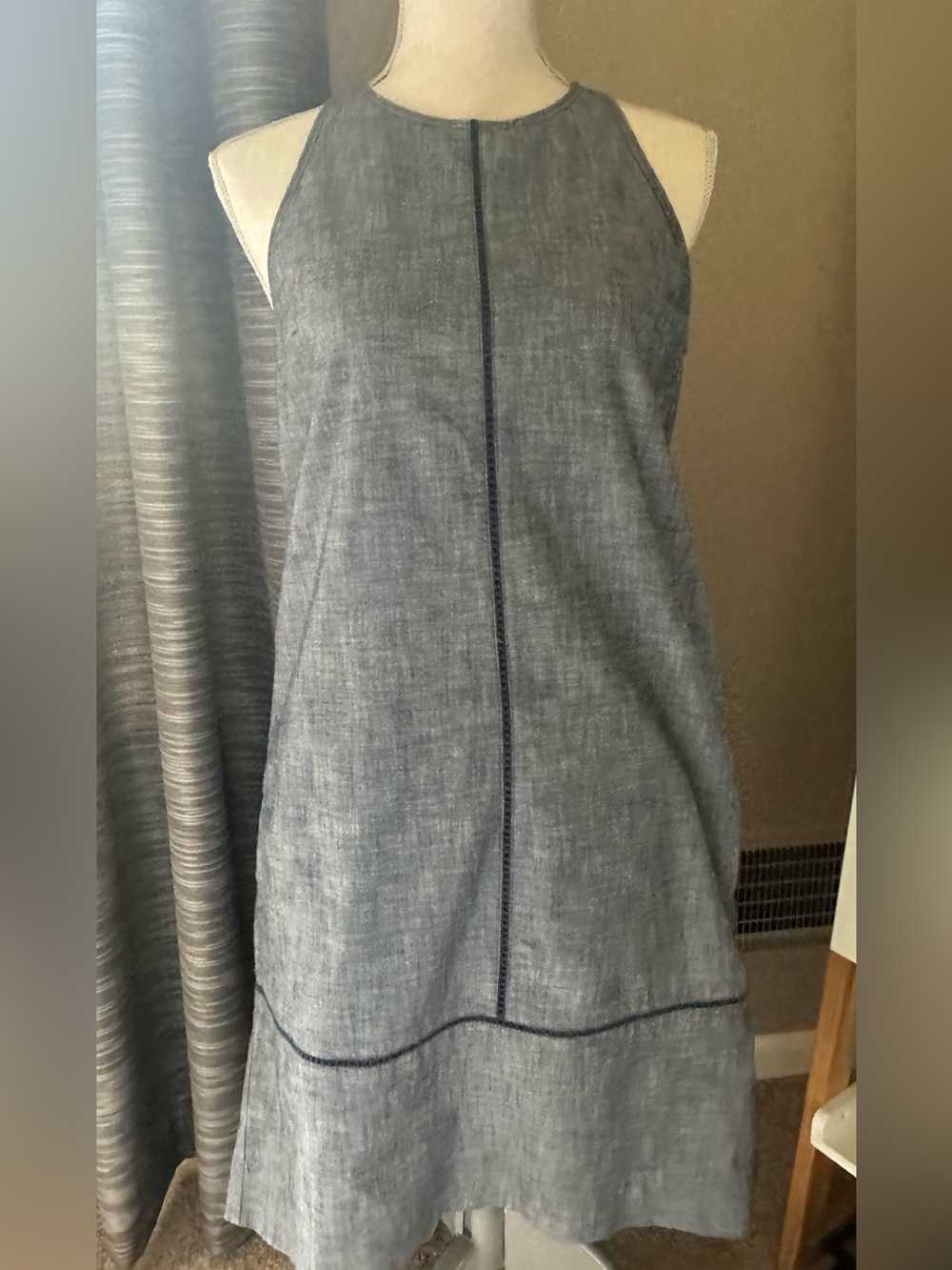 GAP Sleeveless Gray Linen-Blend Shift Dress great condition